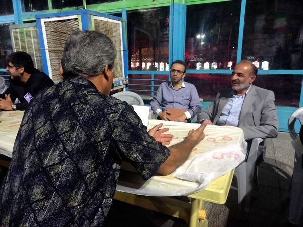 برپایی موکب خدمت در گلستان شهدای اصفهان با حضور فرماندار اصفهان 