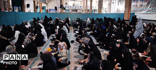  مراسم پرفیض دعای عرفه در مسجد قدس نیشابور