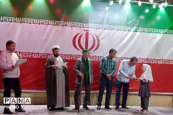 دانش‌آموزان، راویان همدلی در اجتماعات شبانه فشافویه