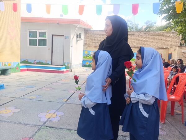 جشن غنچه‌های  کودکستان مهر و ماه آشخانه 