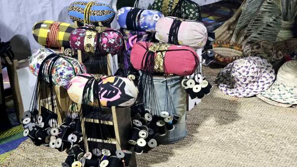 نمایشگاه دستاوردهای بانوان شهر شمیل بندرعباس