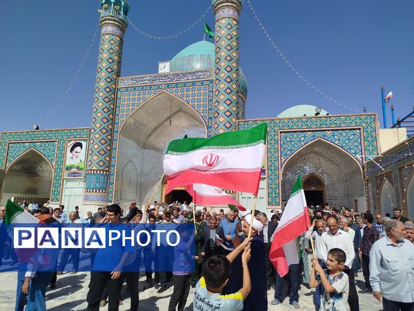 نسل آینده در صف اول خشم