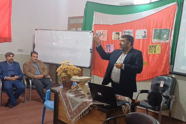 کارگاه کیفیت بخشی دبیران ریاضی متوسطه اول شهرستان آباده