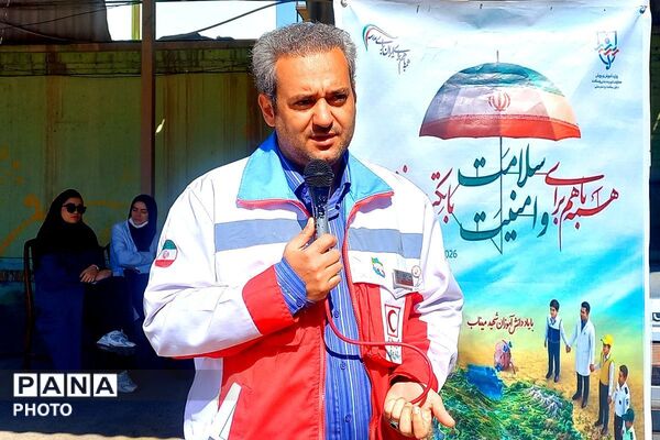 هفته سلامت در ورامین: جشنی برای سلامتی با حضور دانش‌آموزان، فرهنگیان و هلال احمر