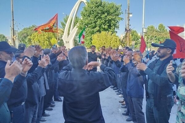 نورآباد در سوگ تاسوعای حسینی غرق در ماتم شد