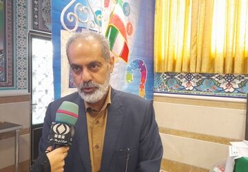 نواخته شدن زنگ پژوهش در دبیرستان شهیده‌ قضایی‌ قم