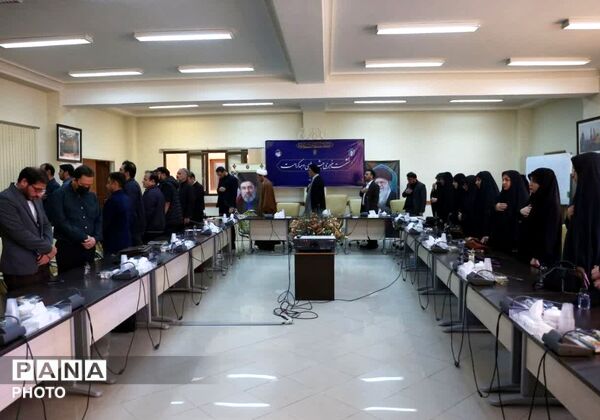 نشست خبری تشریح برنامه‌های دهه کرامت در قم