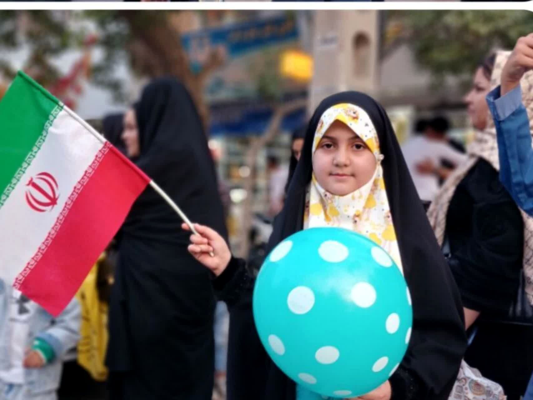 برگزاری همایش اجتماع بزرگ دهه نودی‌ها در مرکز شهر تربت جام 
