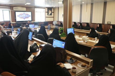 برگزاری جلسه توانمندسازی مدیران و معاونان آموزشی قطب یک و شش مدارس ابتدایی ناحیه یک شهرری