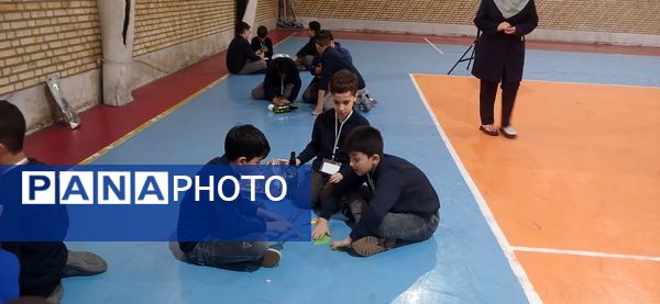 تجلیل از دانش‌آموزان پژوهشگر حائز رتبه دبستان پسرانه ملاصدرا