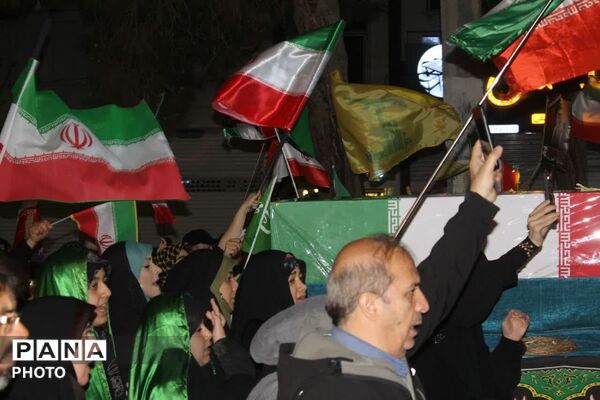 تشییع پیکر پاک جانباز سرافراز دفاع مقدس شهید حسن برزو در چهل و یکمین خروش شبانه مردم رجایی شهر کرج