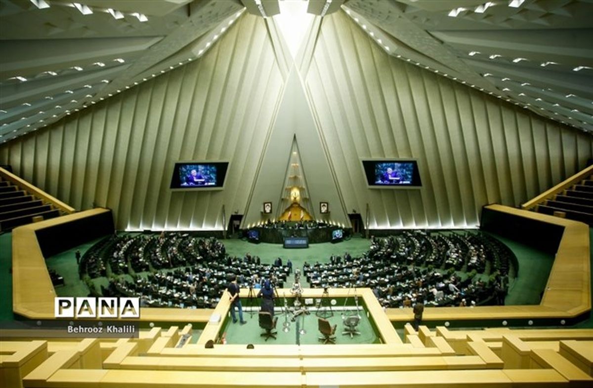سیاست بازی، تفکر جناحی در حوزه بهداشت هیچ جایی ندارد ومطرود است