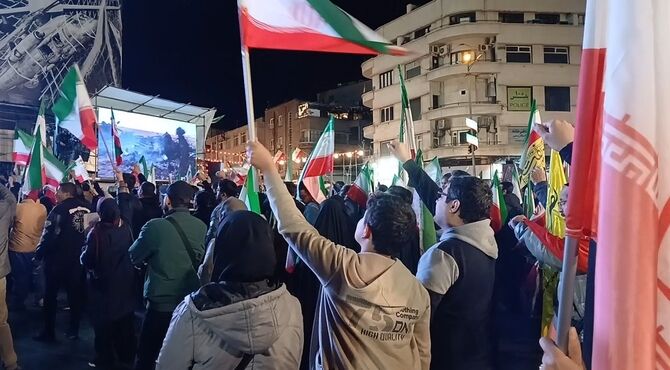 مراسم چهلم شهادت مقام معظم رهبری در میدان انقلاب