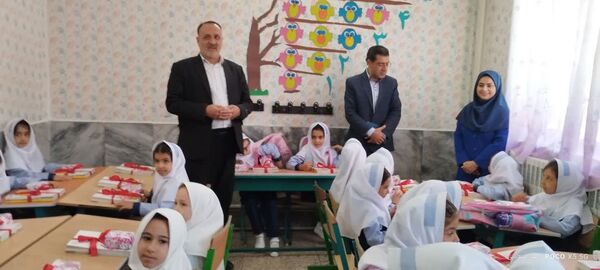  جشن شکوفه ها در مدارس شهرستان کلات