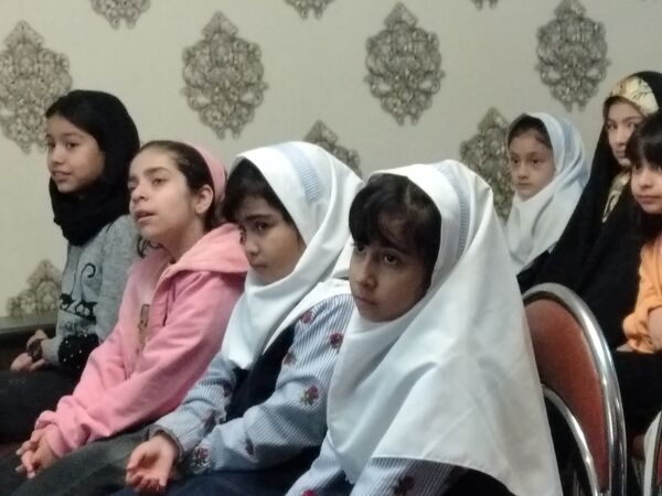 آموزش مقدماتی خبرنگاری در کانون ١۵ خرداد ناحیه ٣ آغاز شد