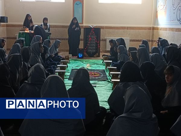 ایستگاه‌های صلواتی و دسته‌های سینه‌زنی و هیات‌های عزاداری در مدارس شهرستان قدس