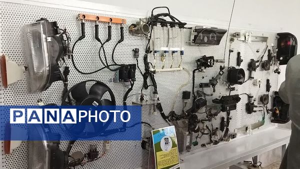 آیین بازگشایی مدارس و افتتاح هنرستان تخصصی مکانیک خودرو برادران در نیشابور 