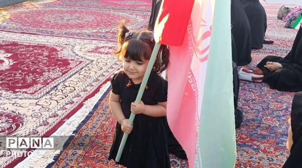 همایش بانوان حسینی در نهاوند