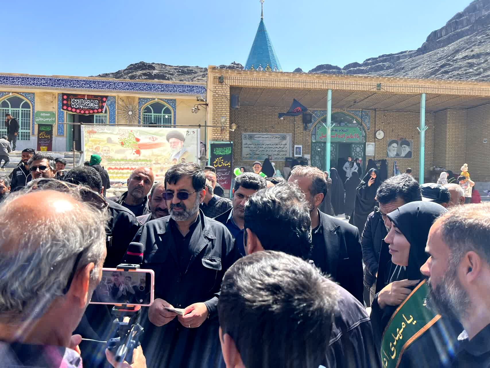 آیین بزرگداشت سالروز شهادت ششمین امام در آستان مقدس امامزاده اسماعیل(ع)