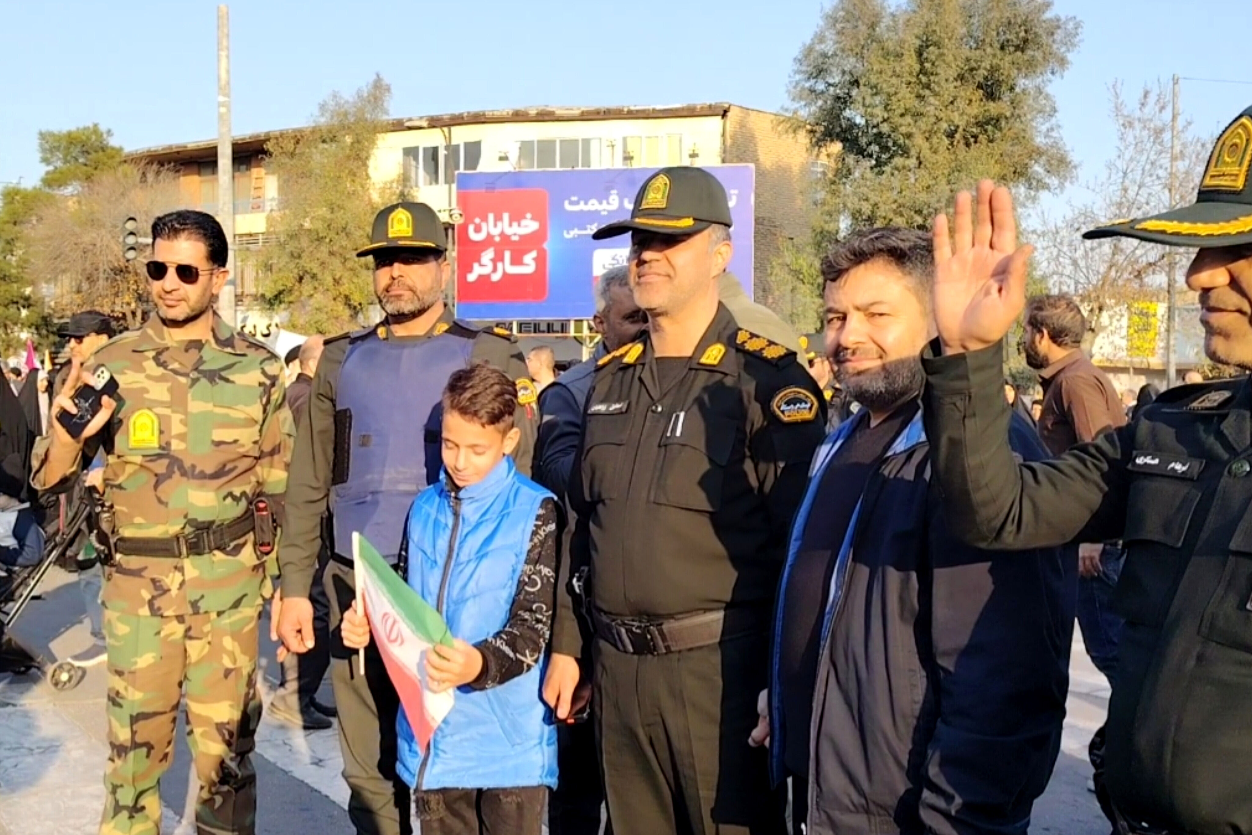 حضور پرشور شیرازی‌ها در محکومیت حوادث تروریستی اخیر