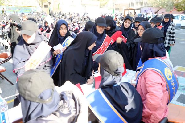 انتخابات شورای دانش‌آموزی در بیش از ۶۰۰۰ مدرسه استان آذربایجان شرقی 