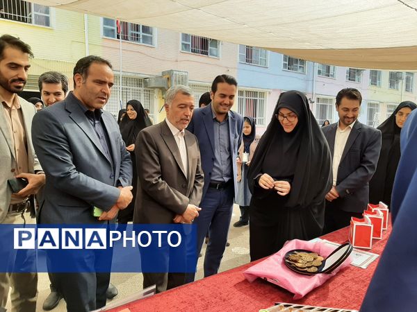 رویداد تقویت نقش معلم در جهت ارتقاء استعداد و توانمندی دانش‌آموزان 