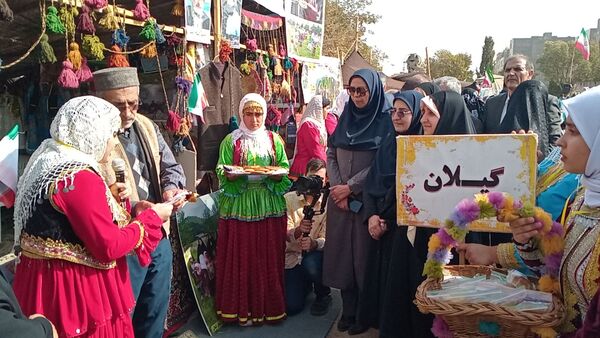 آئین افتتاح بیست و چهارمین اردوی عشایری دانش‌آموزان دختر سراسر کشور در مشهد