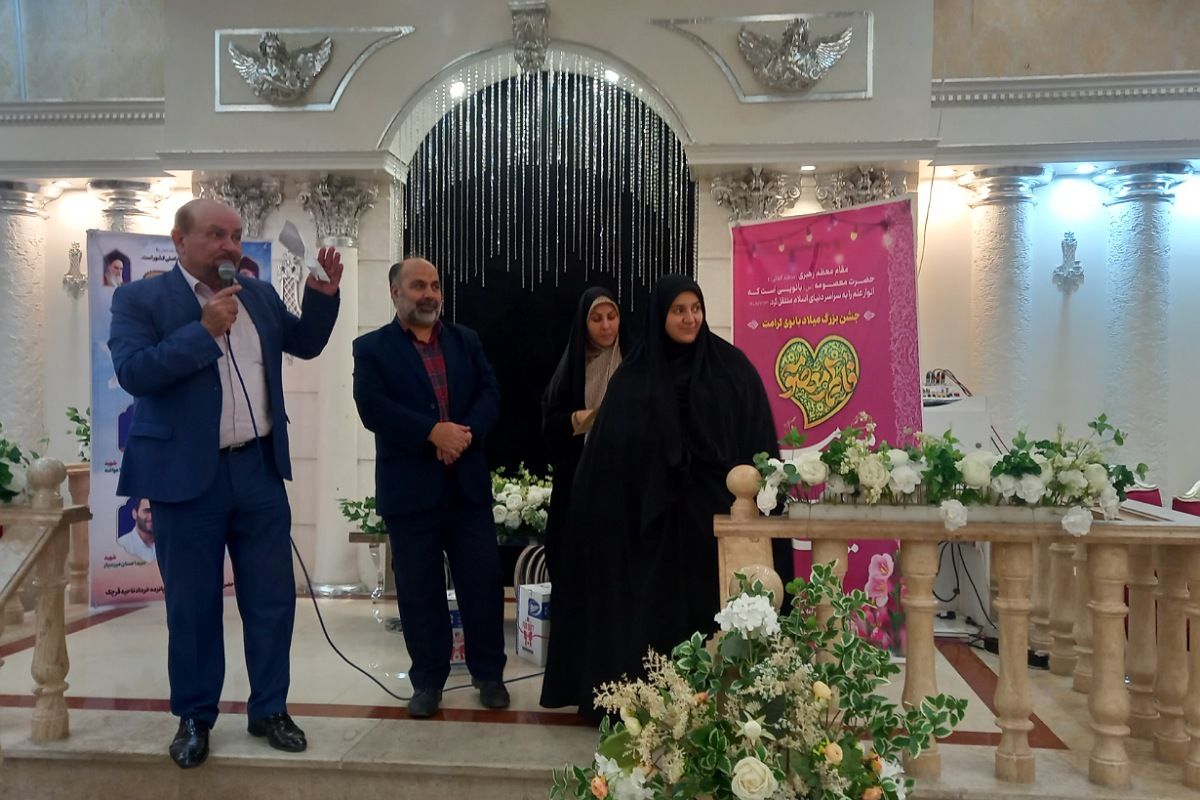 برگزاری جشن میلاد بانوی کرامت در هتل سامان شهرستان قرچک 