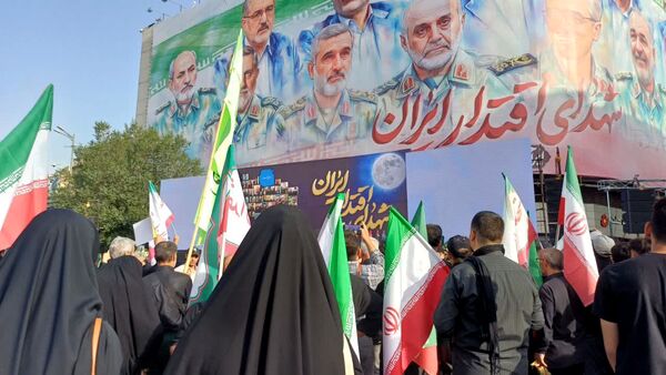 برافراشتن پرچم غیرت با بدرقه شهدای اقتدار