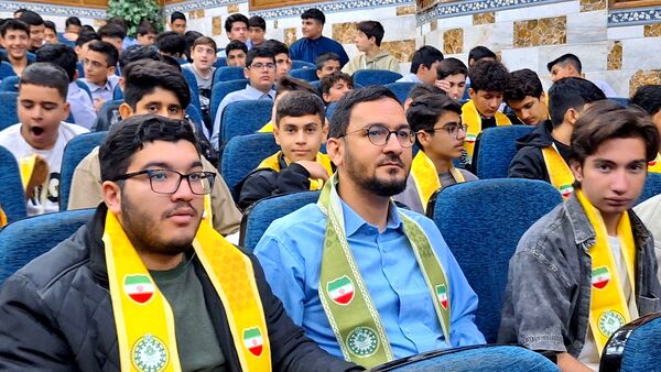 آیین گرامیداشت یاد و خاطره شهید فهمیده و ۳۶هزار شهید دانش‌آموز در کانون شهید فهمیده کرج