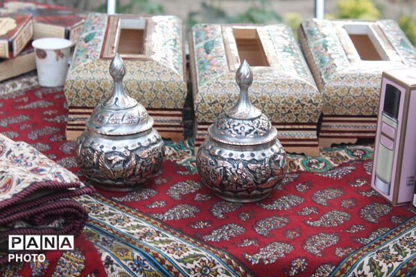 جشنواره عرضه محصولات مددجویان بهزیستی استان البرز 