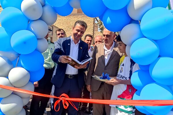 آیین افتتاحیه زمین چمن ورزشی در قالب طرح «شهید سردار سلیمانی» در شهرستان قدس