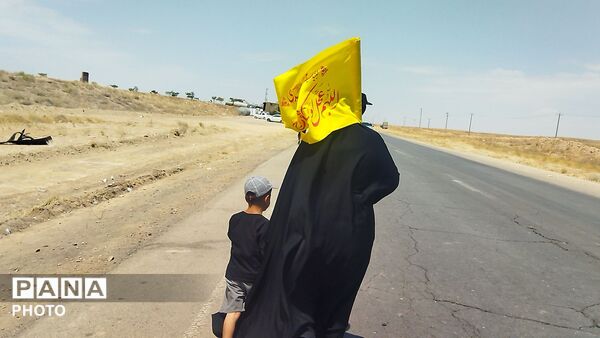 قاب هایی از عشق به امام رئوف-۲