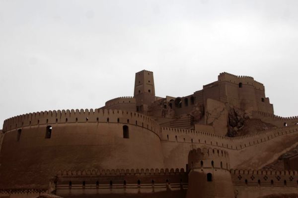 ارگ باران زده و بویِ نم کوچه‌های کاهگلی