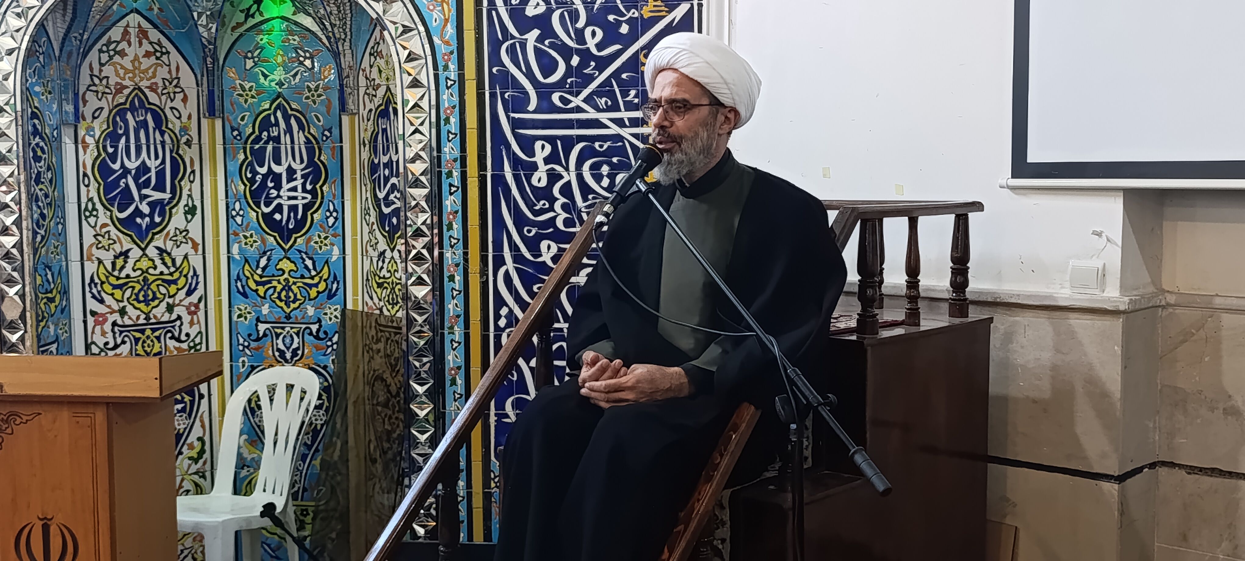 سرباز آیت‌الله سیدمجتبی خامنه‌ای هستیم