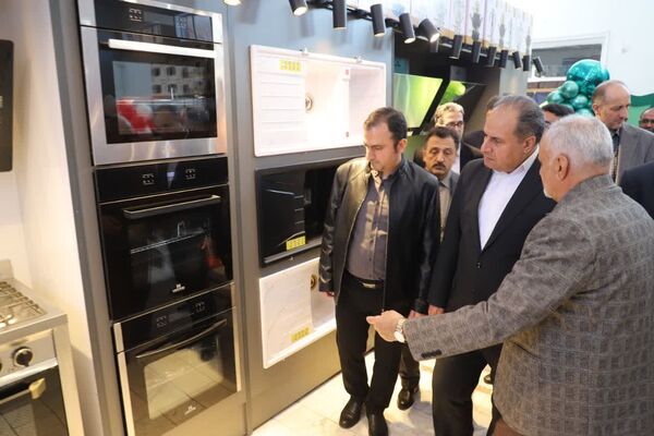 افتتاح نمایشگاه لوازم خانگی سازمان دانش‌آموزی آذربایجان شرقی 