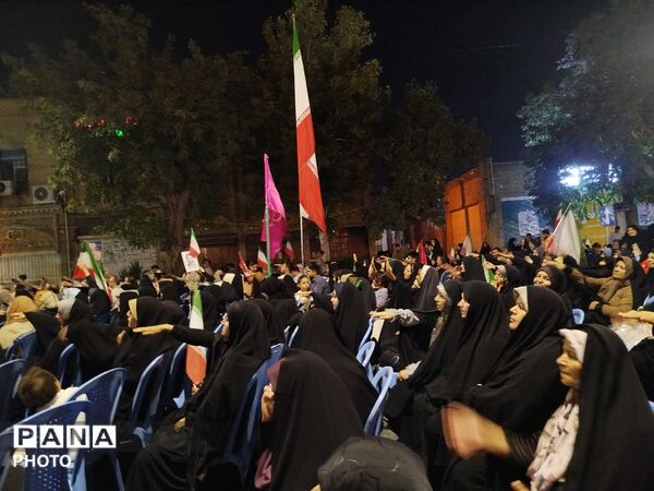 جشن میلاد پیامبر اکرم (ص)و امام صادق (ع) در حسینیه امام خمینی