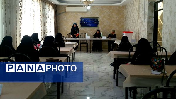 دوازدهمین دوره انتخابات مجلس دانش‌آموزی آذربایجان‌شرقی