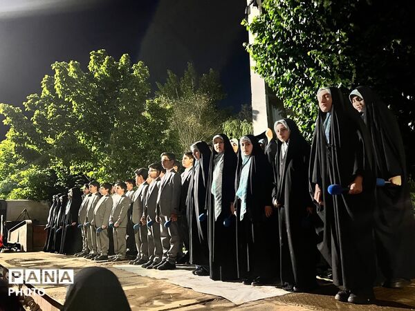 حضور باشکوه مردم کرج در صدمین شب از مقاومت