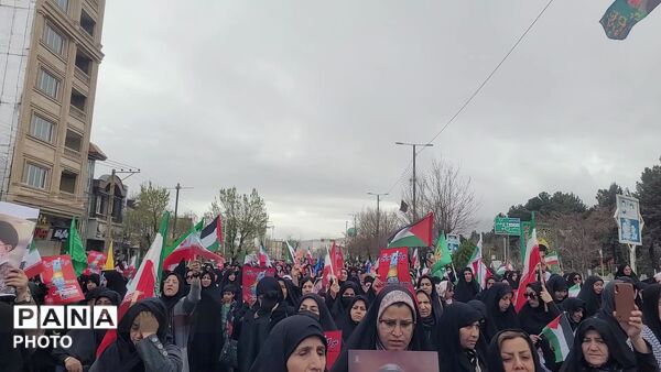  مردم دورود با ایمان و امید هم‌صدا شدند
