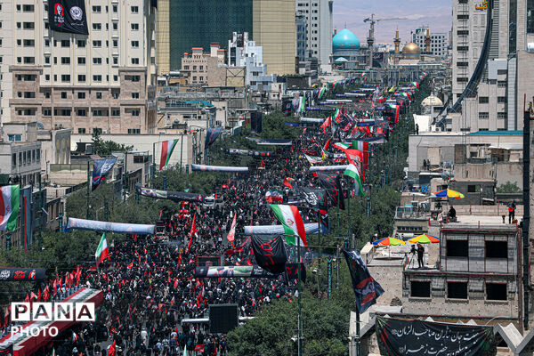 تشییع پیکر رهبر شهید انقلاب در مشهد مقدس-۱
