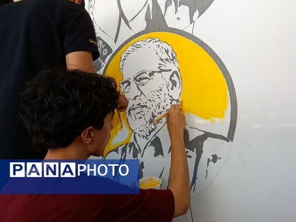 نمایشگاه نقاشی حماسه حسینی در اداره آموزش و پرورش ناحیه ۷ مشهد مقدس