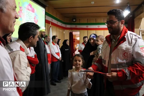 آیین تجلیل از کارکنان و خانواده‌های هلال‌احمر استان همدان همزمان با دهه امامت و ولایت