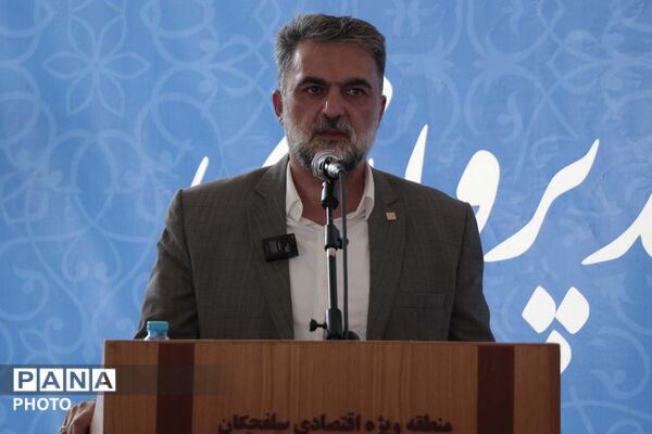 مراسم آغاز احداث برج مراقبت فرودگاه بین المللی قم