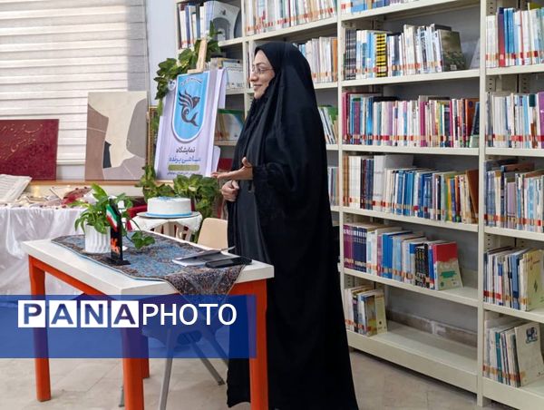 افتتاح نمایشگاه «ماهی پرنده» در مرکز کانون جاسک به مناسبت هفته دولت