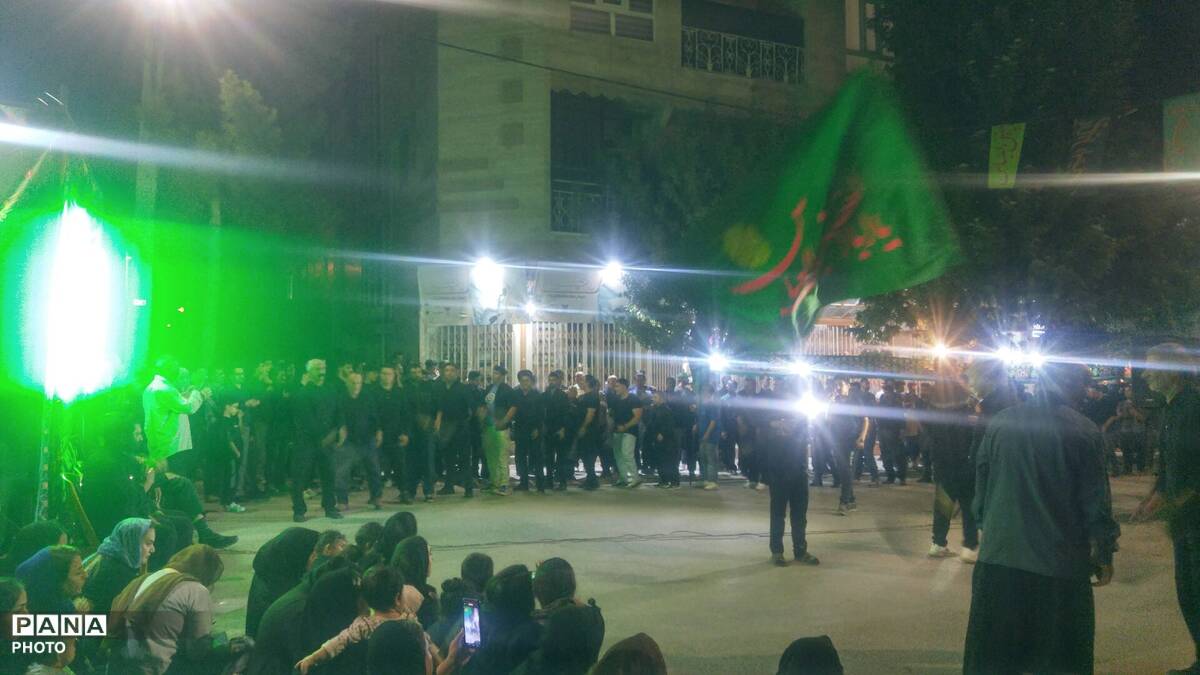 مراسم عزاداری  شب نهم تاسوعا حسینی درشهرستان ایوان