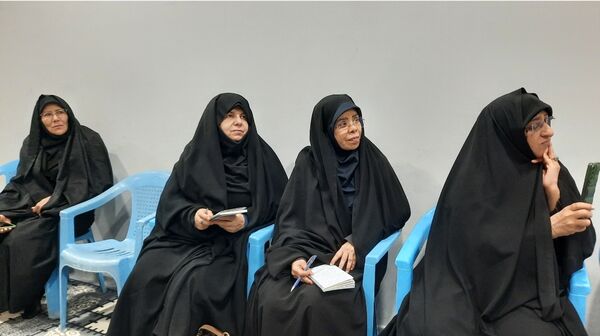 جلسه ارزیابان و ناظران افتخاری نماز در استان خراسان رضوی
