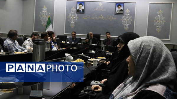 آیین تجلیل از برگزیدگان مسابقات قرآن، عترت و نماز فرهنگیان