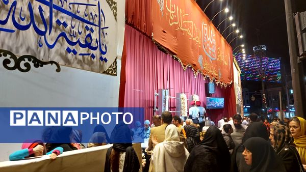 حال و هوای خیابان‌های مشهد در شب نیمه شعبان 