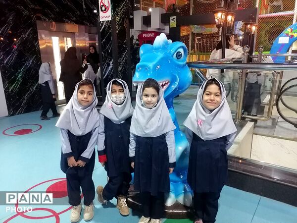 اردو تفریحی دانش آموزان مدرسه ناهید نخودی 